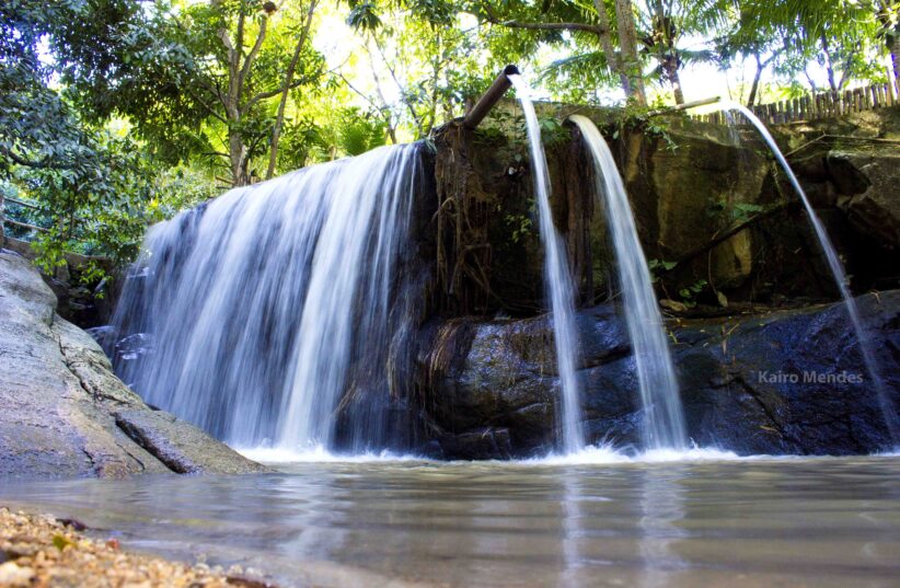 Bica do Itacolomy é atração turística de Uruburetama. Kairo Mendes/Prefeitura de Uruburetama